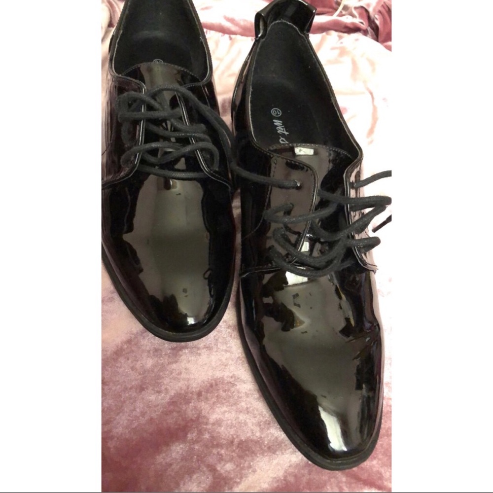 Black patent leather oxfords